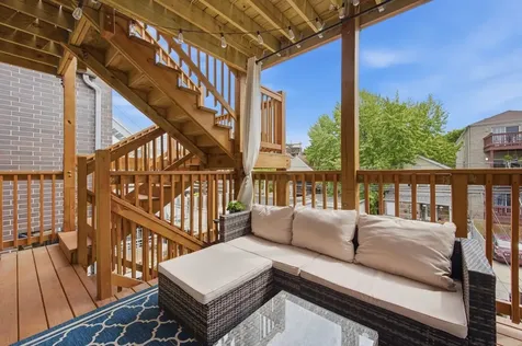 1333 North Bosworth Avenue Chicago IL 60642