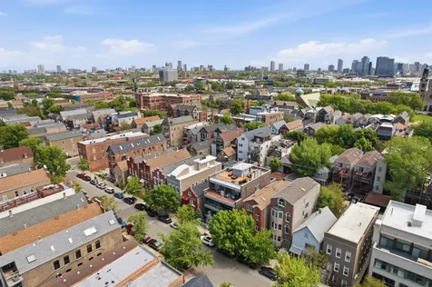 1333 North Bosworth Avenue Chicago IL 60642