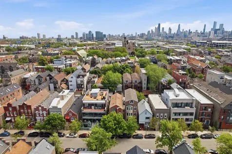 1333 North Bosworth Avenue Chicago IL 60642