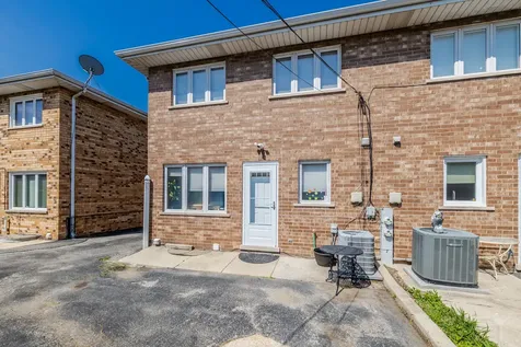 3631 North Pacific Avenue Chicago IL 60634