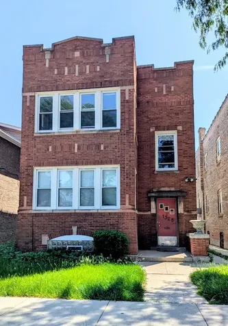 1325 North Long Avenue Chicago IL 60651