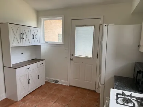 212 Valerie Court Glenview IL 60025