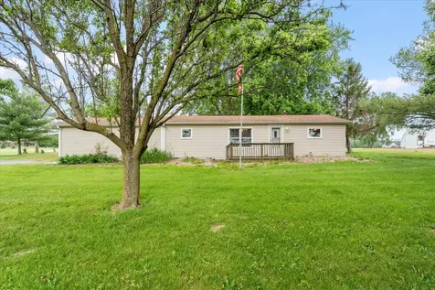 462 County Road 2600 N Mahomet IL 61853