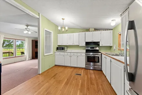 462 County Road 2600 N Mahomet IL 61853