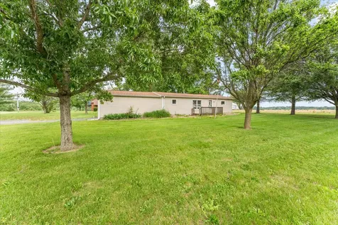 462 County Road 2600 N Mahomet IL 61853