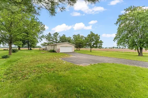 462 County Road 2600 N Mahomet IL 61853