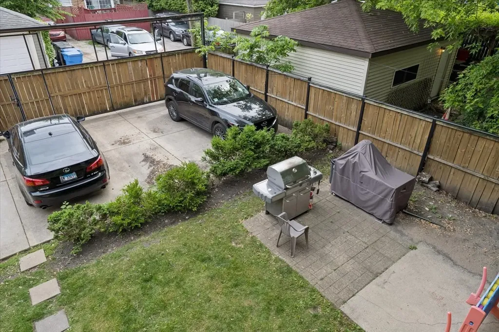 1529 West Touhy Avenue Chicago IL 60626