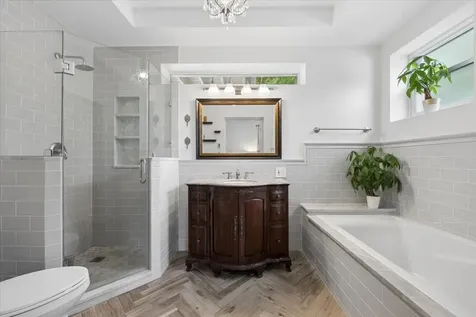 1529 West Touhy Avenue Chicago IL 60626