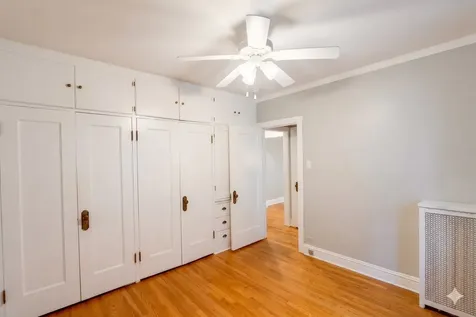2330 North Lincoln Park W Avenue Chicago IL 60614