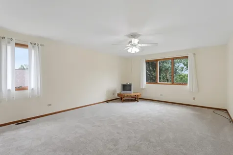 13829 South Teakwood Drive Homer Glen IL 60491