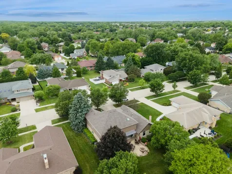 13829 South Teakwood Drive Homer Glen IL 60491