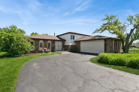 726 East 194th Street Glenwood IL 60425