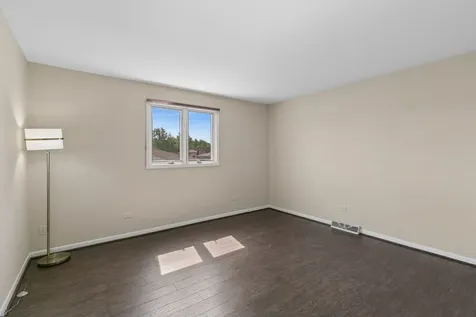 726 East 194th Street Glenwood IL 60425
