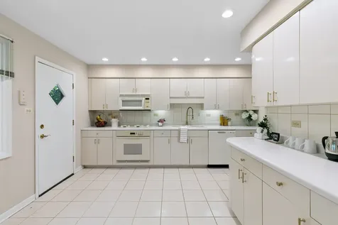 726 East 194th Street Glenwood IL 60425