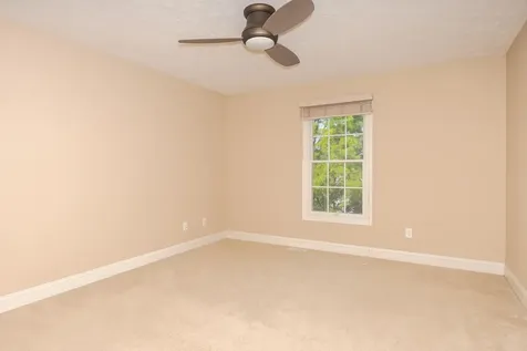 2004 Withers Lane Bloomington IL 61704