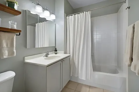 645 North Kingsbury Street Chicago IL 60654