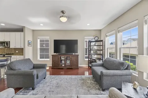 32 North Lincoln Lane Arlington Heights IL 60004