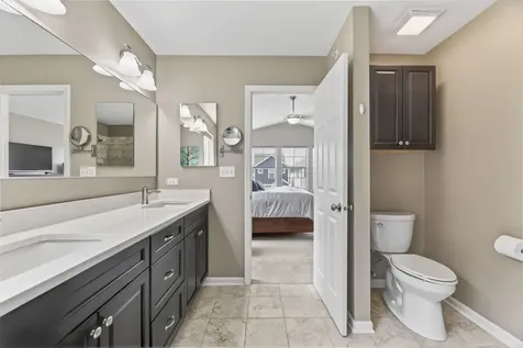 32 North Lincoln Lane Arlington Heights IL 60004