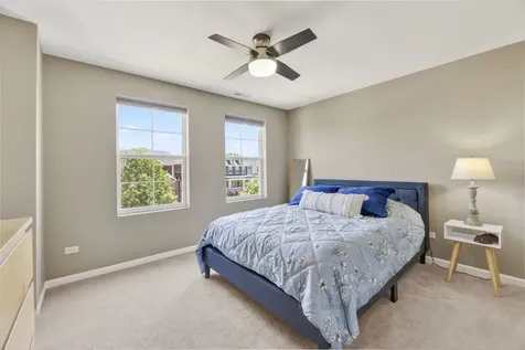 32 North Lincoln Lane Arlington Heights IL 60004