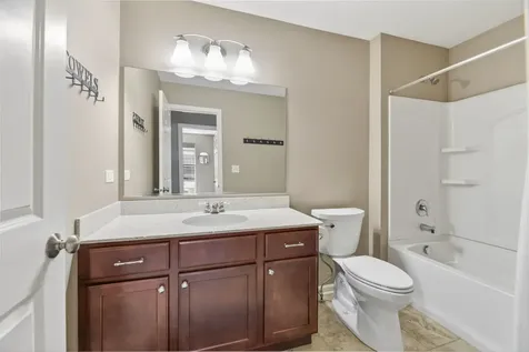 32 North Lincoln Lane Arlington Heights IL 60004