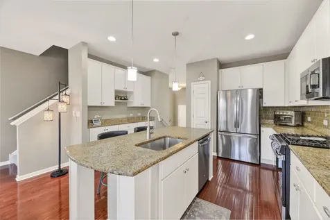 32 North Lincoln Lane Arlington Heights IL 60004