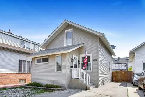 5207 North Lovejoy Avenue Chicago IL 60630