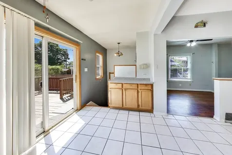 5207 North Lovejoy Avenue Chicago IL 60630