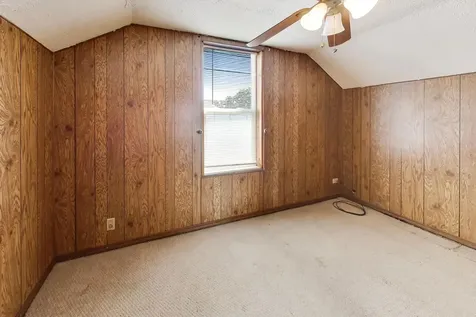 5207 North Lovejoy Avenue Chicago IL 60630