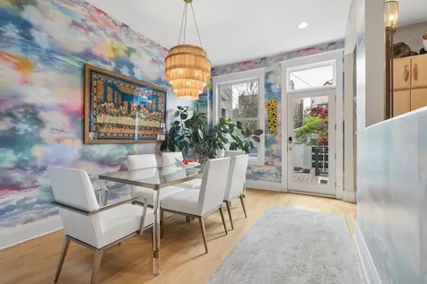 2023 West Walton Street Chicago IL 60622