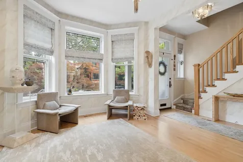 2023 West Walton Street Chicago IL 60622