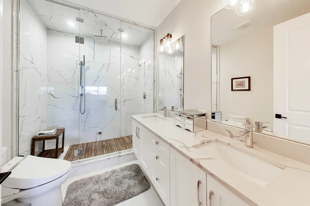 5137 North Lincoln Avenue Chicago IL 60625