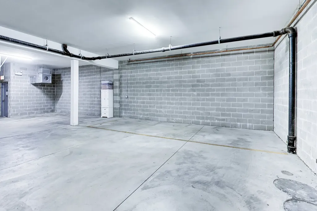 5137 North Lincoln Avenue Chicago IL 60625