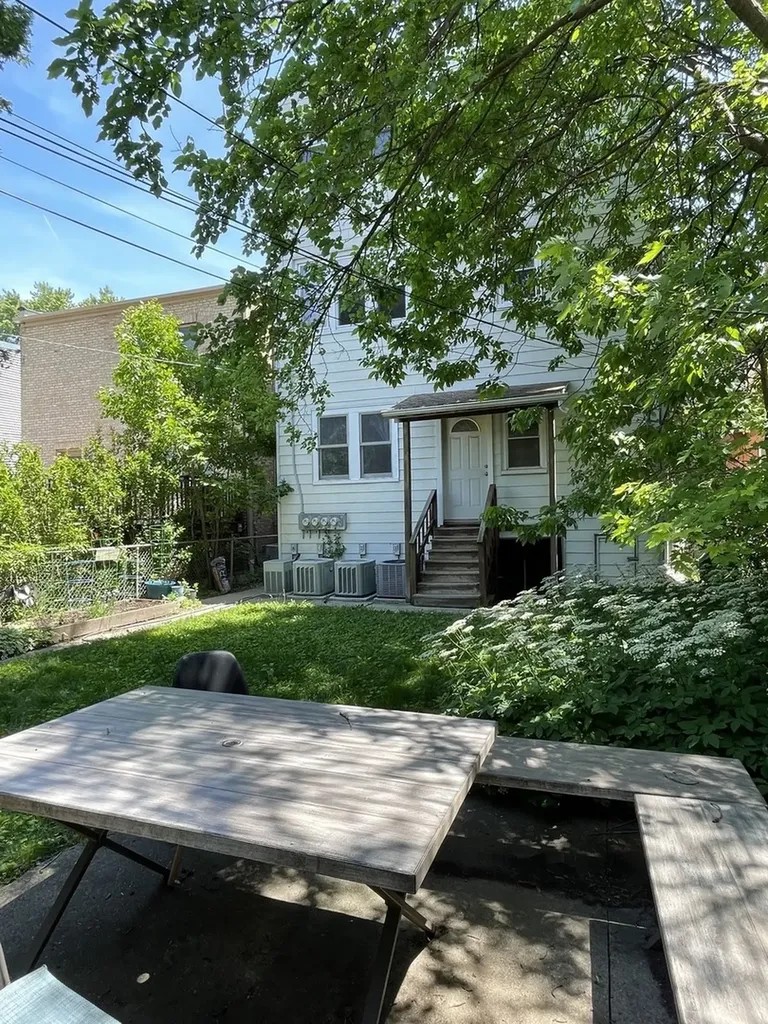 3638 North Keeler Avenue Chicago IL 60641