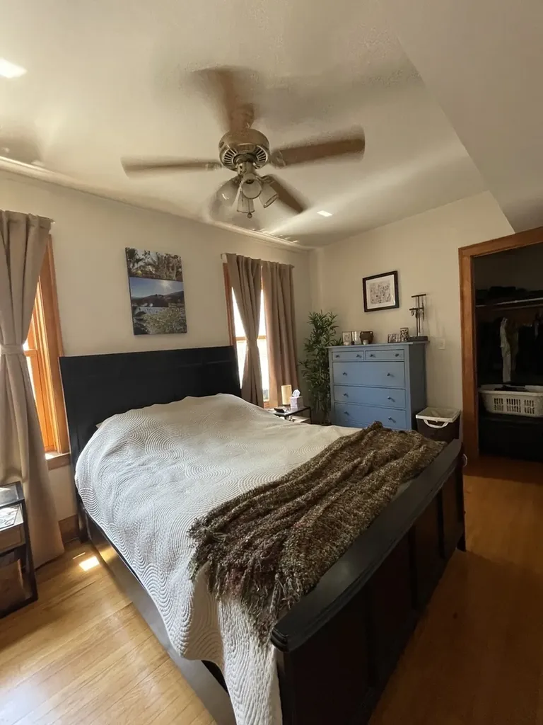 3638 North Keeler Avenue Chicago IL 60641