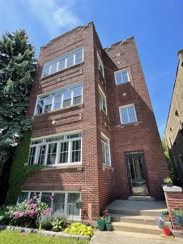 3638 North Keeler Avenue Chicago IL 60641