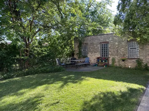 3638 North Keeler Avenue Chicago IL 60641