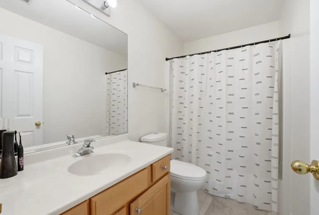 2361 Shiloh Drive Aurora IL 60503