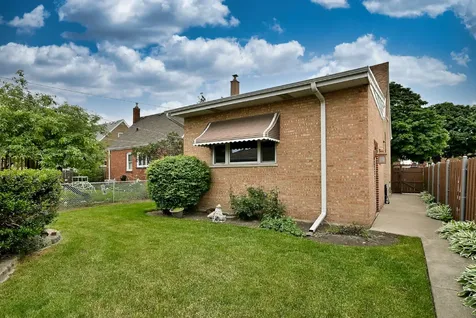1620 North 73rd Court Elmwood Park IL 60707