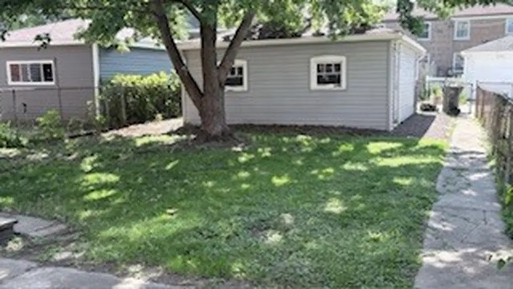 4134 Park Avenue Brookfield IL 60513