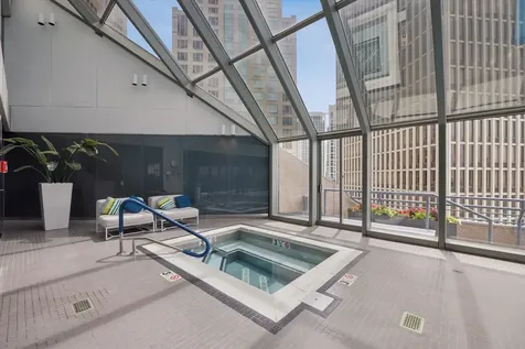 950 North Michigan Avenue Chicago IL 60611