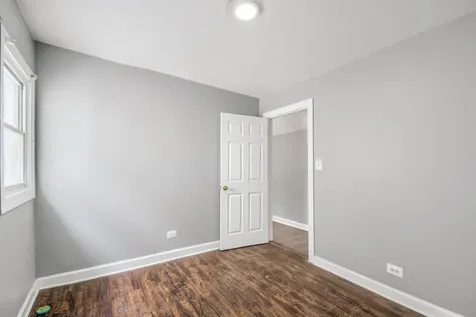 12025 South Prairie Avenue Chicago IL 60628