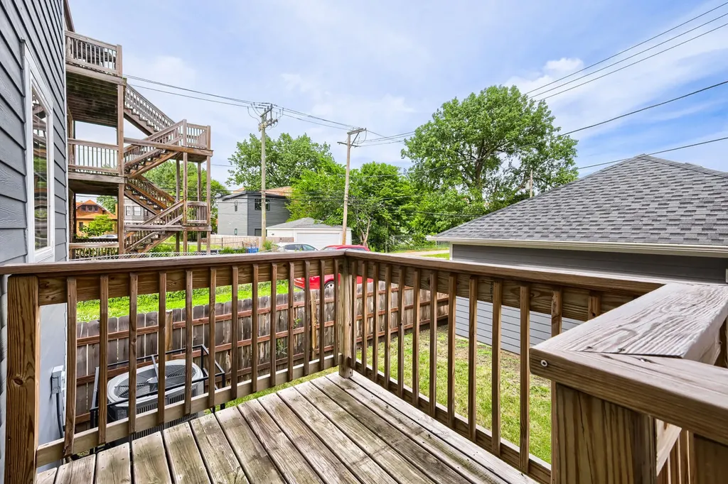 319 South Washtenaw Avenue Chicago IL 60612