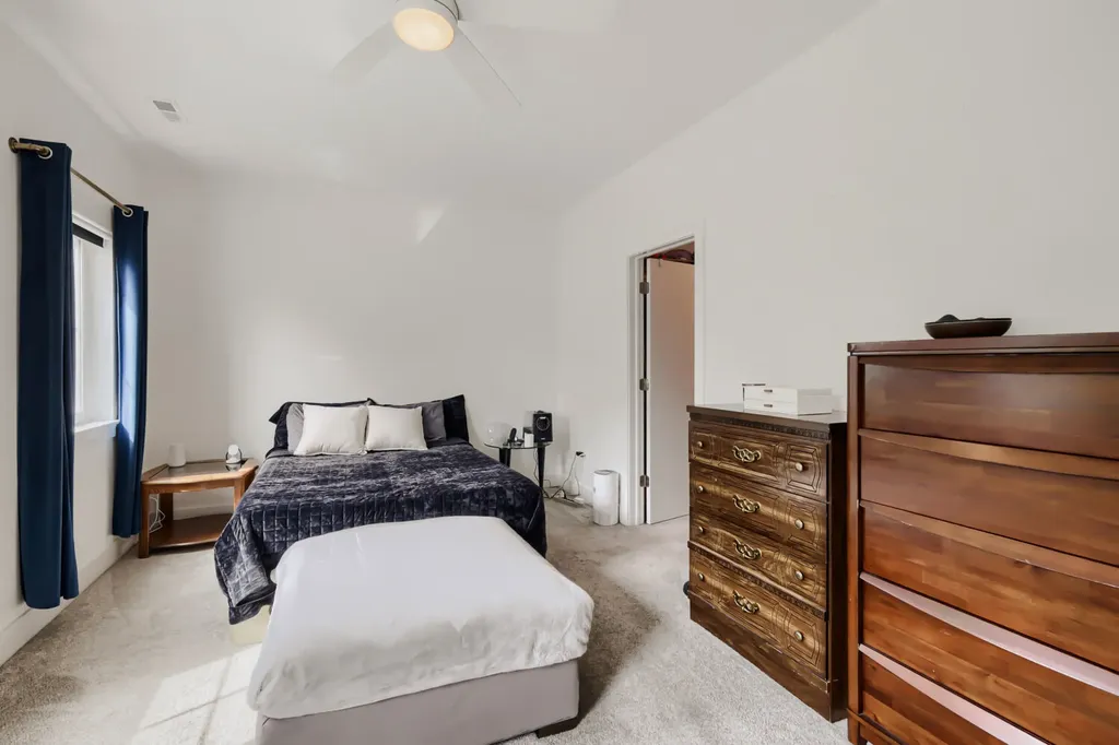 319 South Washtenaw Avenue Chicago IL 60612