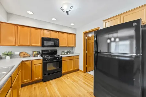 2822 Granite Court Crystal Lake IL 60012