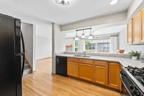 2822 Granite Court Crystal Lake IL 60012