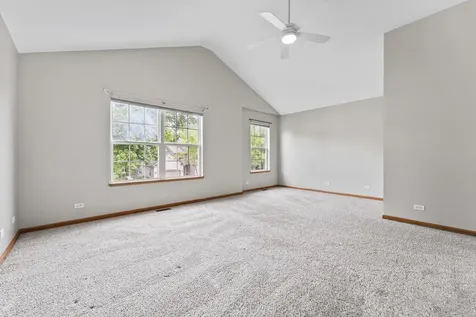2822 Granite Court Crystal Lake IL 60012
