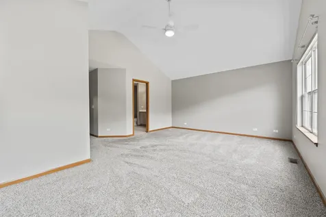2822 Granite Court Crystal Lake IL 60012