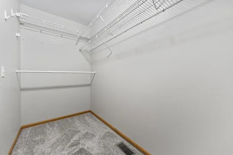 2822 Granite Court Crystal Lake IL 60012