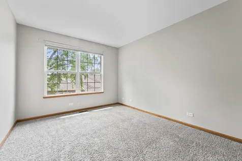 2822 Granite Court Crystal Lake IL 60012