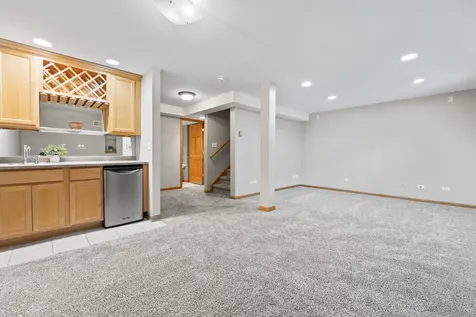 2822 Granite Court Crystal Lake IL 60012